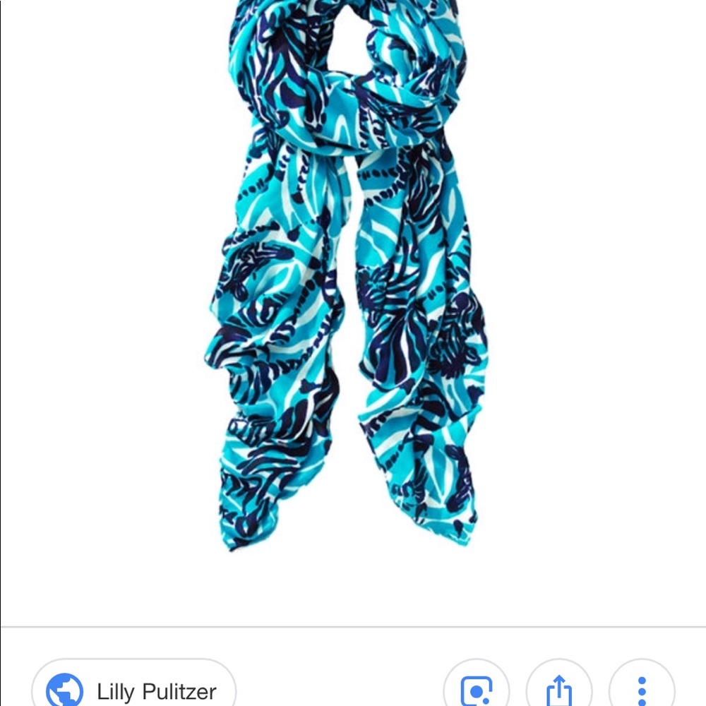 Lilly Pulitzer NWT Scarf.